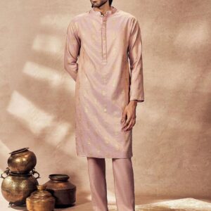 Ethnic Motifs Printed Zari Mandarin Collar Straight Kurta