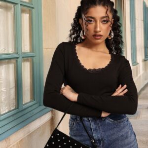 Lace Insert Scoop Neck Fitted Top