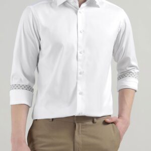 Men Slim Fit Spread Collar Solid Cotton Casual Shirt