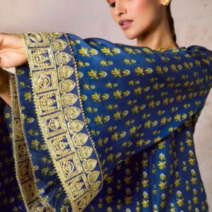 Women Embellished Tunic with Trousers